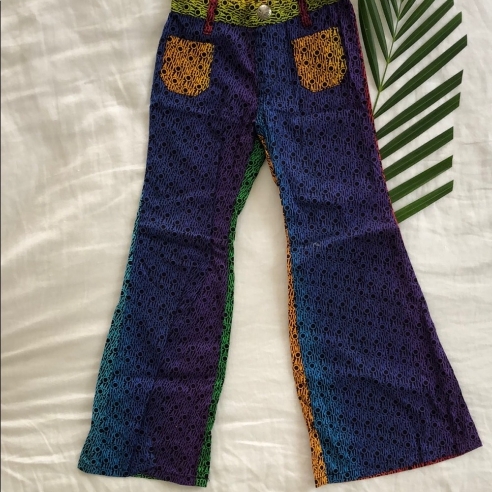 🔥5683 brand Retro bell bottom style pant. Unisex.
